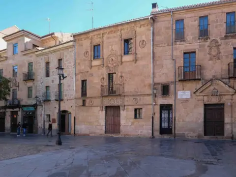 Edificio en calle de los Bordadores, 6